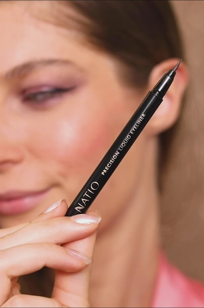 Precision Liquid Eyeliner - Black